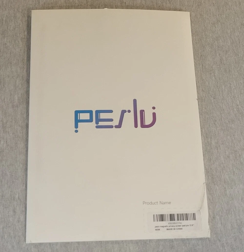 Peslú Magnetic Privacy Screen Protector 12.9 in Matte Anti-Glare Privacy Clear